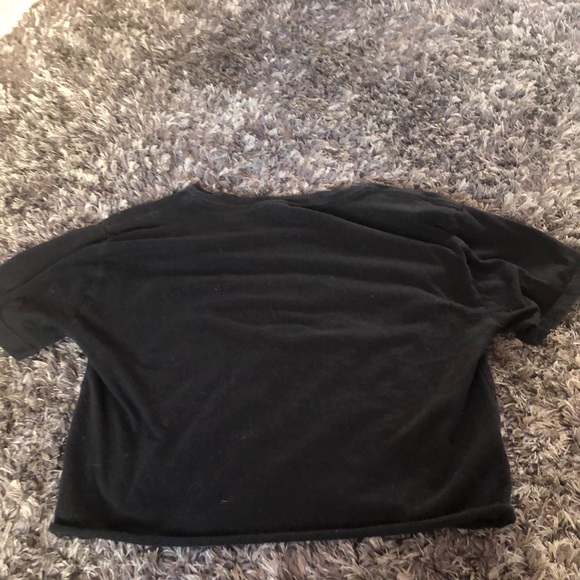 Pink crop - Picture 3 of 3